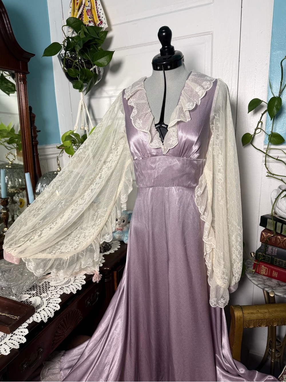 Gunne Sax by Jessica Purple/Ivory Liquid Satin Maxi,  5, altered to 7 - Picture 2 of 9